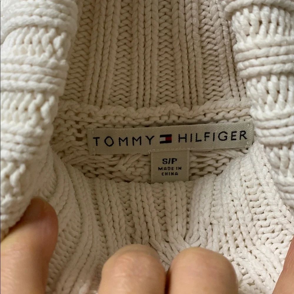 Tommy Hilfiger, US S, Ivory Long Sleeve Cable Knit Turtleneck Sweater - Picture 8 of 9